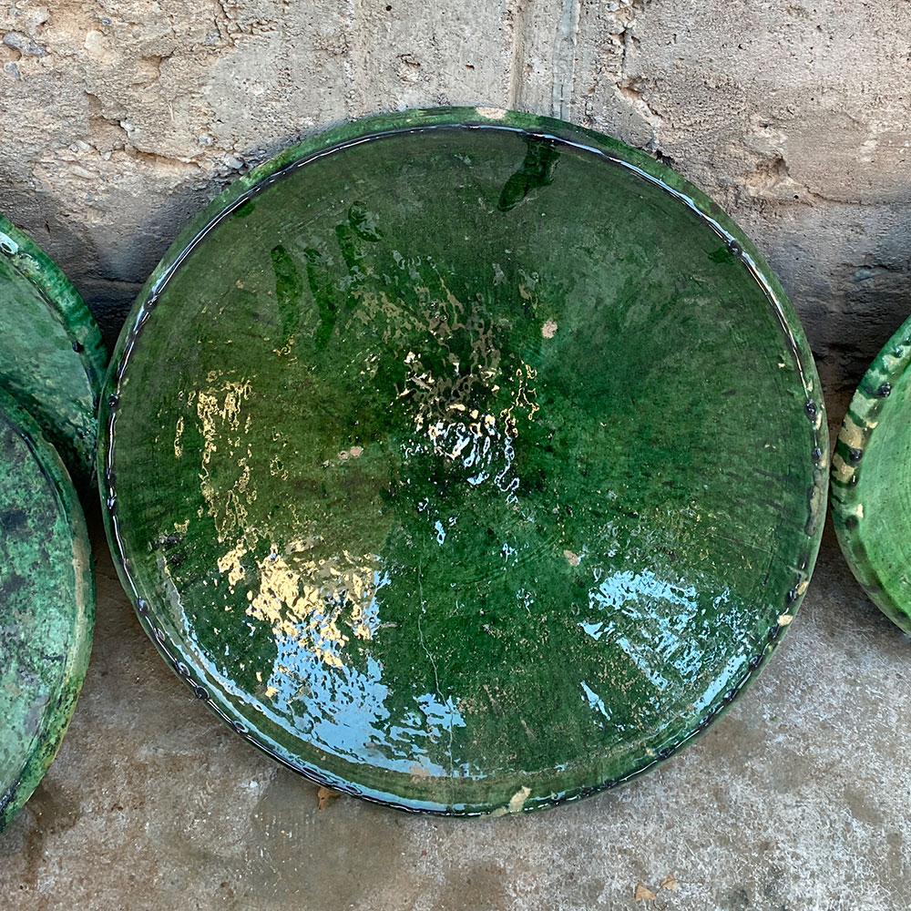 Le mélange fixe comme une colle et donnera ce brillant et ce vert profond inimitable de Tamegroute