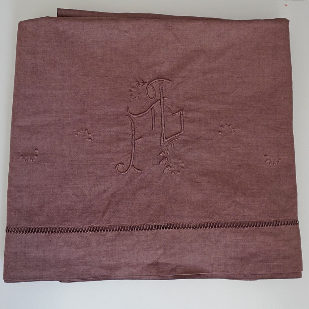 Drap ancien en métis lin coton couleur brun chocolat brodé